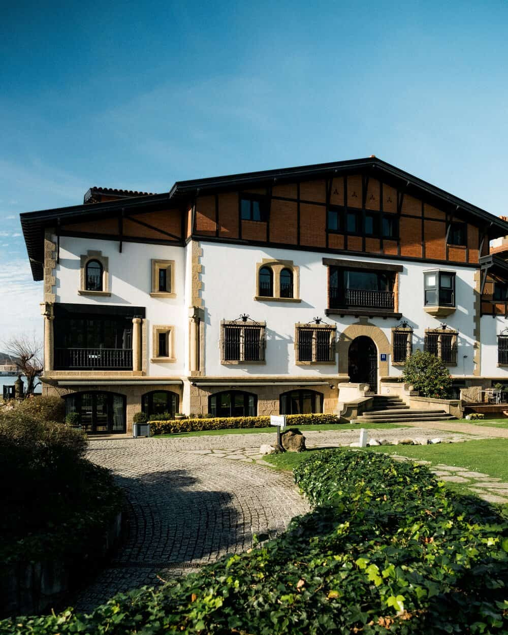 Casona Vasca en primer línea de playa en Getxo